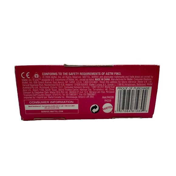 NIB 2009 Mattel Barbie I Can Be A Pet Vet Veterinarian w/ Dog Accessories - Picture 6 of 7